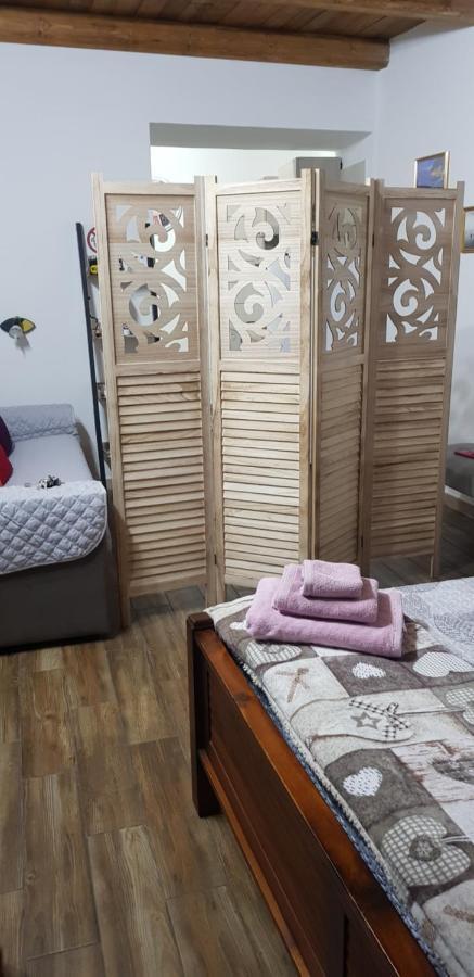 Bed And Breakfast Raggio Di Sole อีเกลเซียส ภายนอก รูปภาพ
