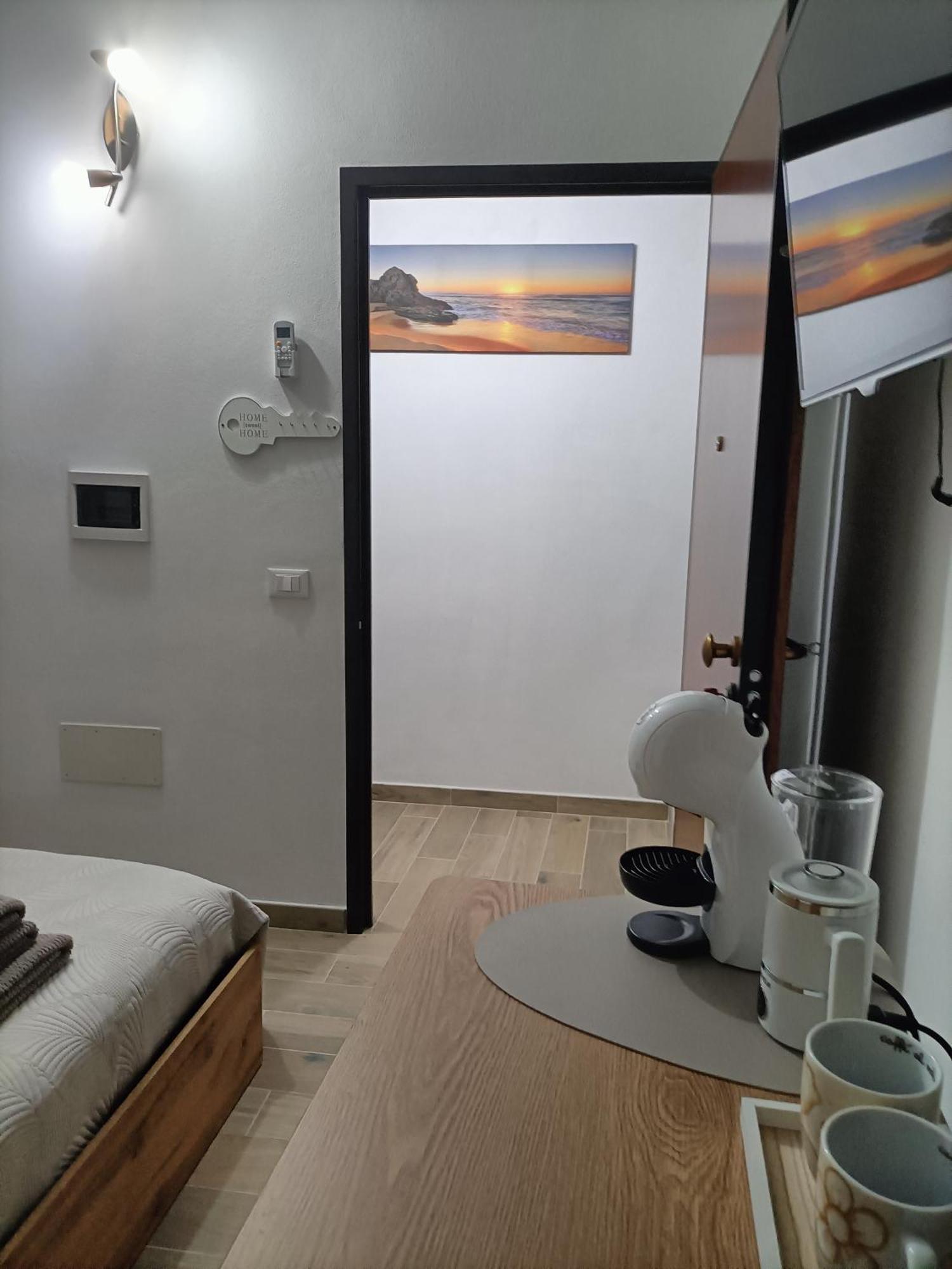 Bed And Breakfast Raggio Di Sole อีเกลเซียส ภายนอก รูปภาพ